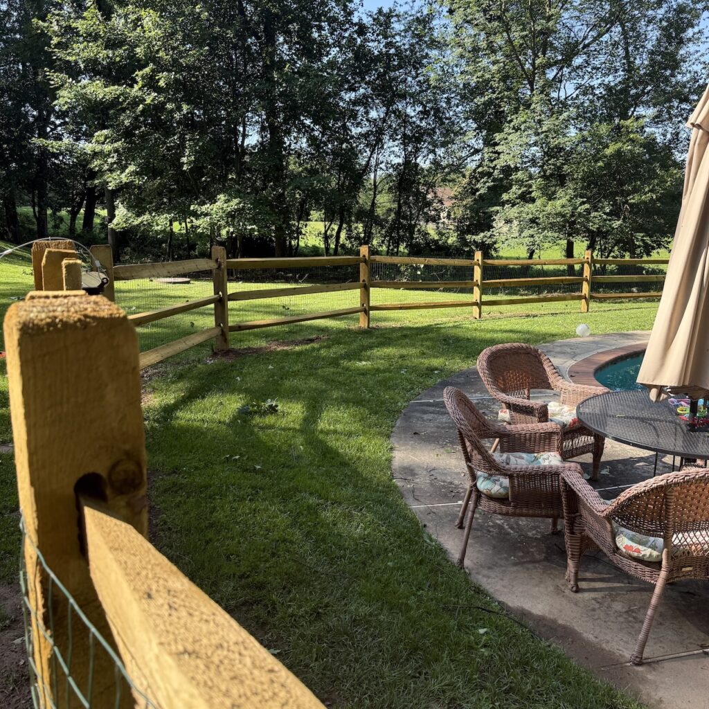 Carlos One Lawn - Fencing